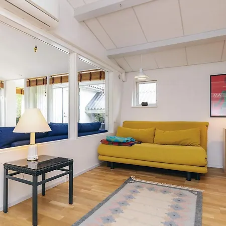 6 Person In Stege Дом отдыха