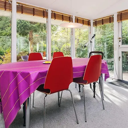 Дом отдыха 6 Person In Stege Tyreholm